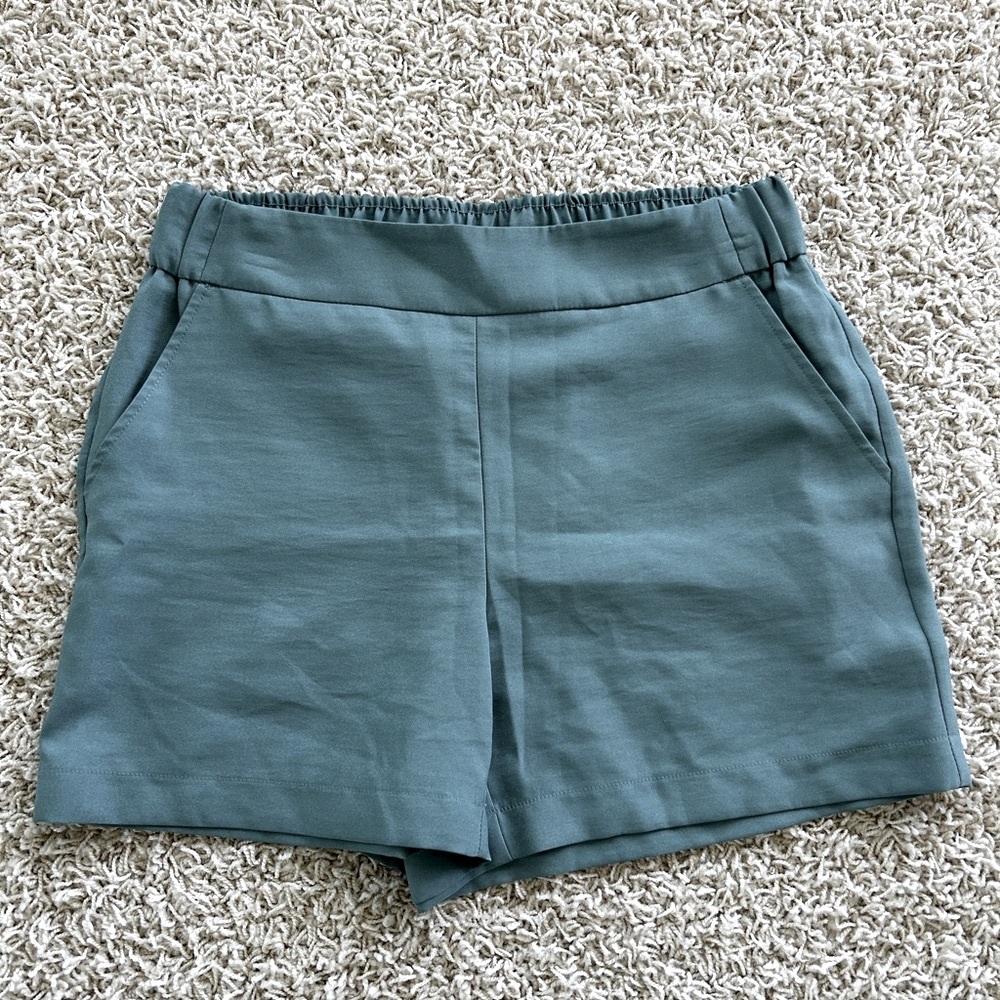 Nine West Women’s Small Blue Shorts With Pockets